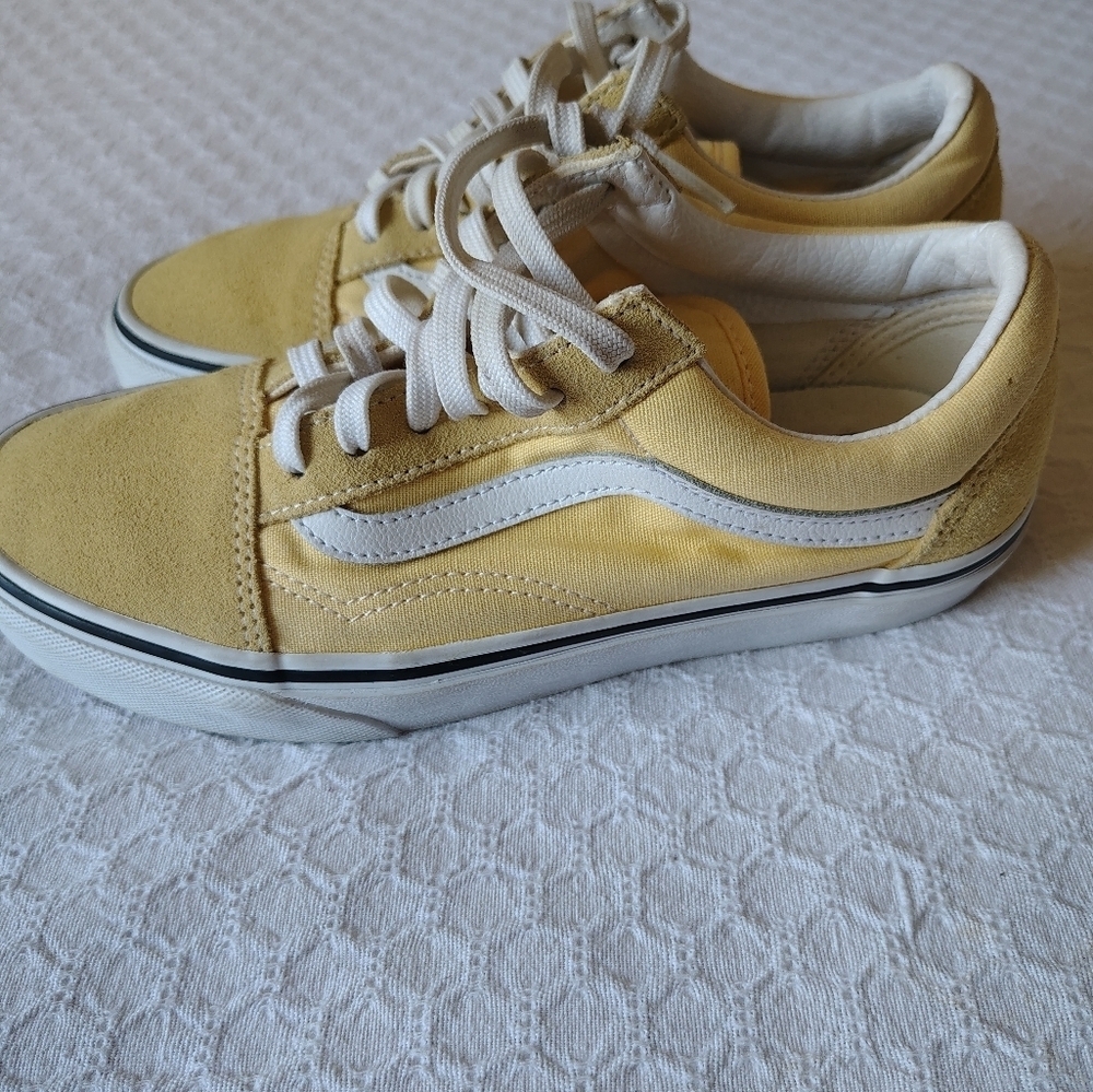 Vans old Skool Yellow and White Sneakers Size: Men 5 Women 6.5